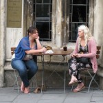 2 Mädels in Glastonbury